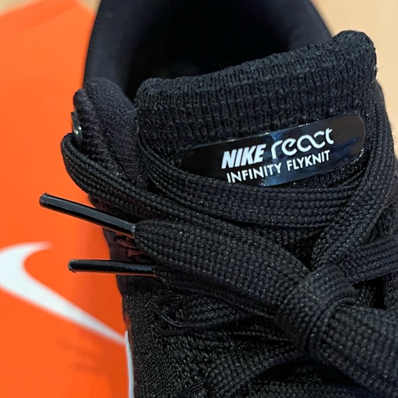 Nike Men's React Infinity Run Flyknit 2 Running Shoes Black - Picture 9 of 12